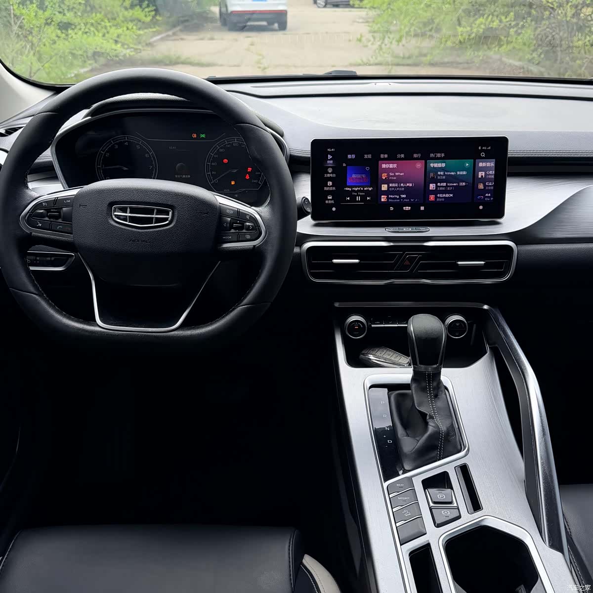 Geely Coolray, 2020 20