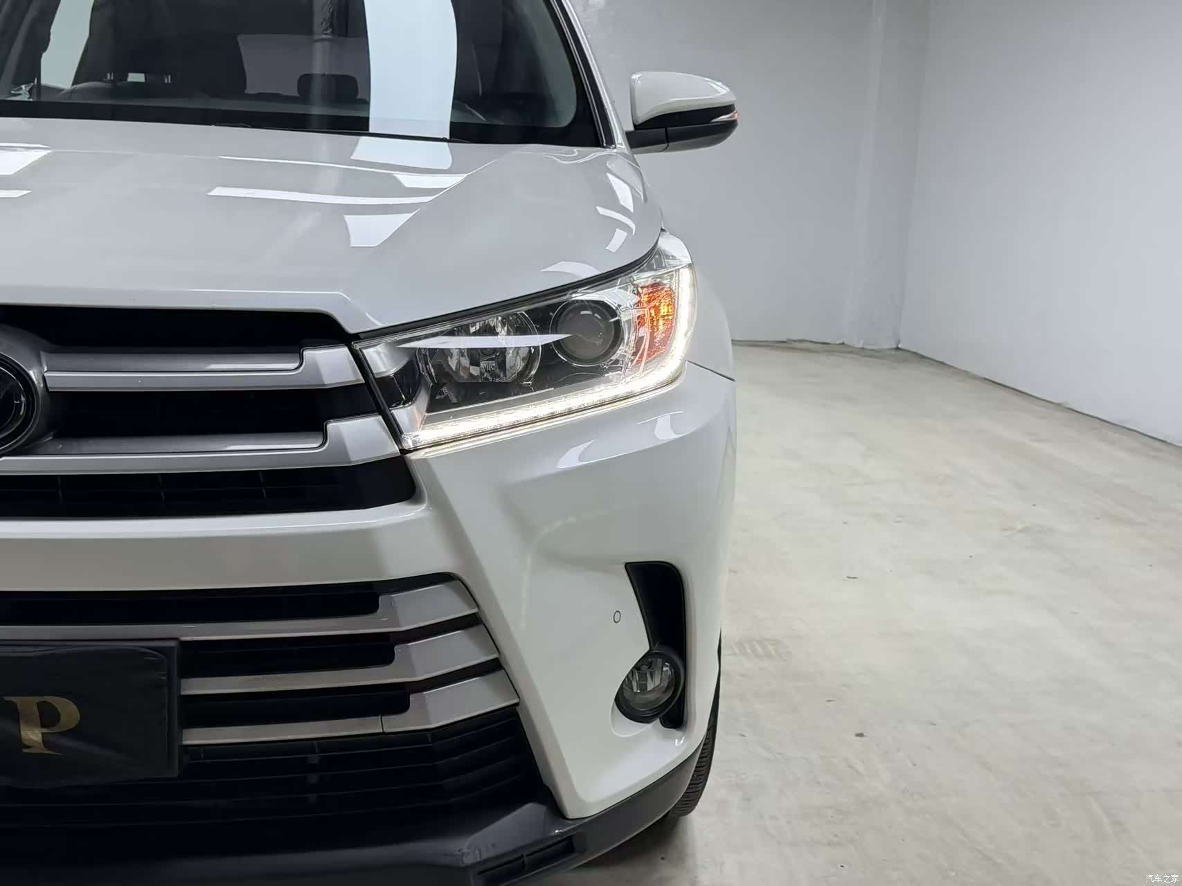 Toyota Highlander, 2019 все фото