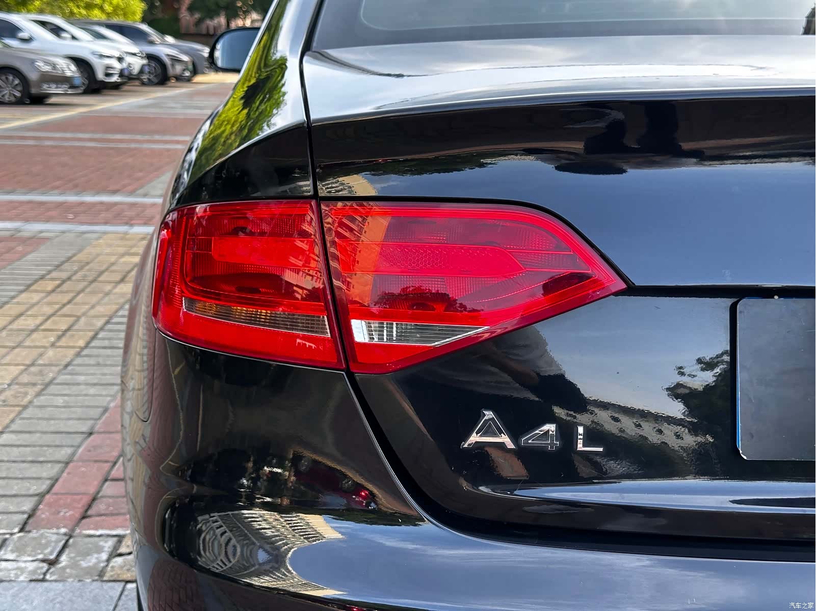 Audi A4L, 2011 9