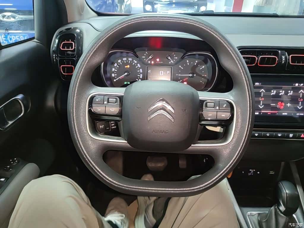 Citroen C4, 2019 11