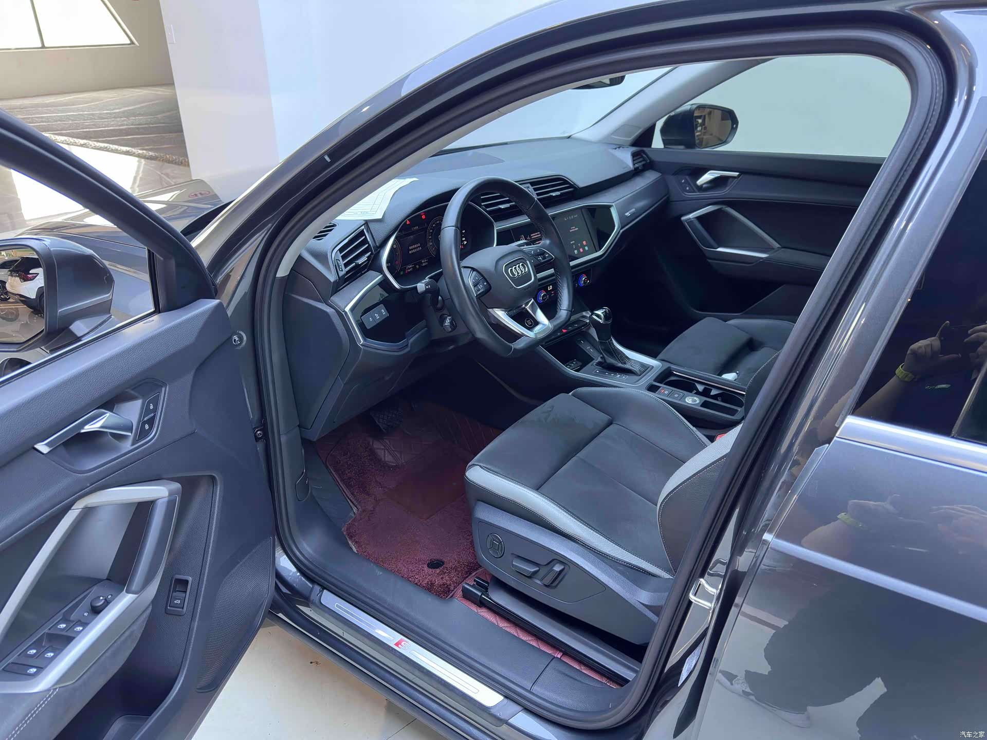 Audi Q3, 2022 9