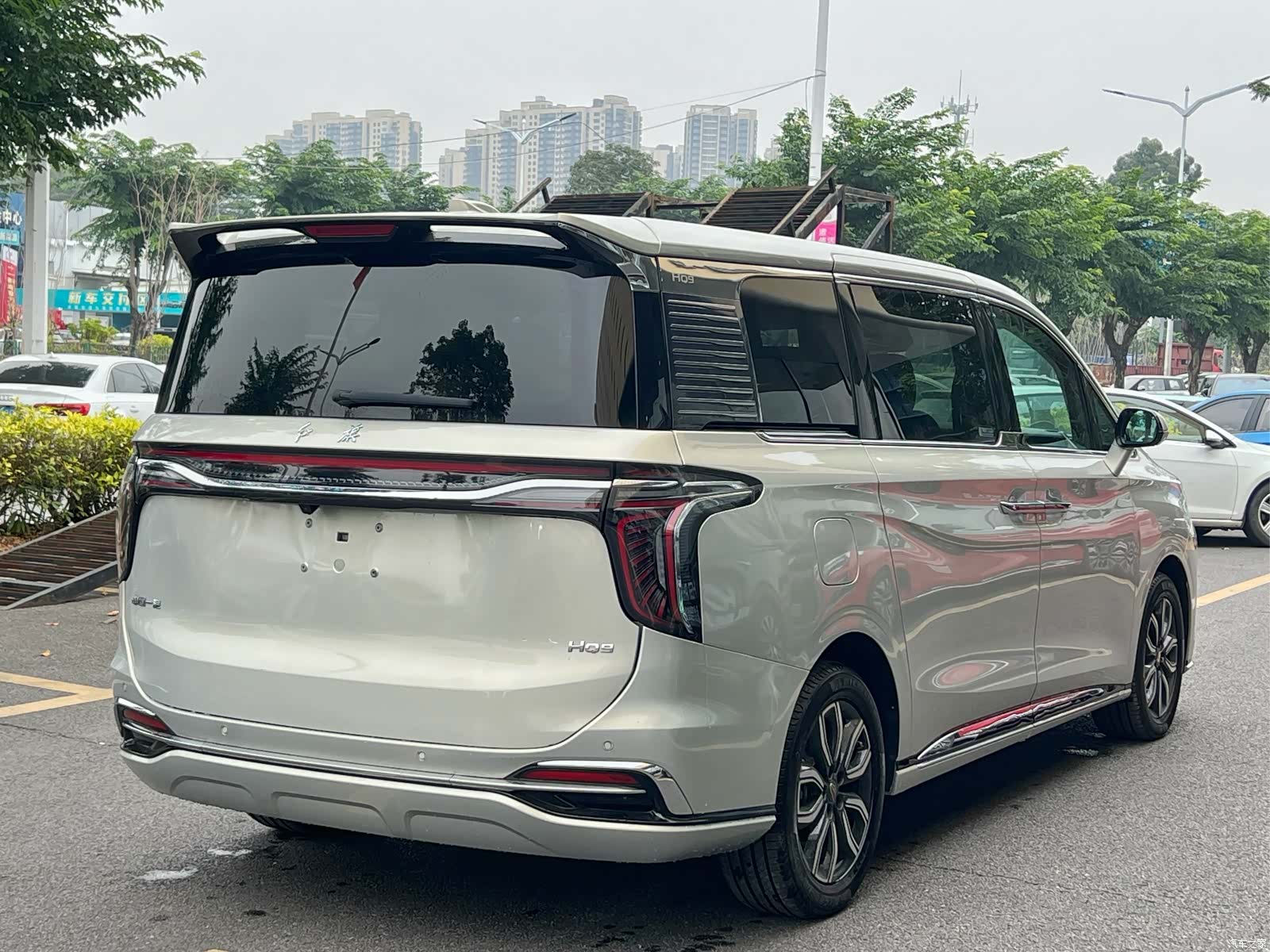 Hongqi HQ9, 2023 3