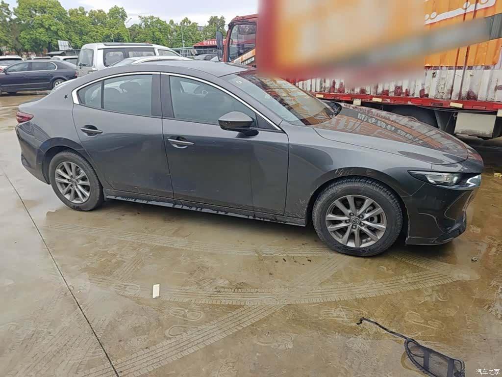 Mazda Mazda3, 2023 4