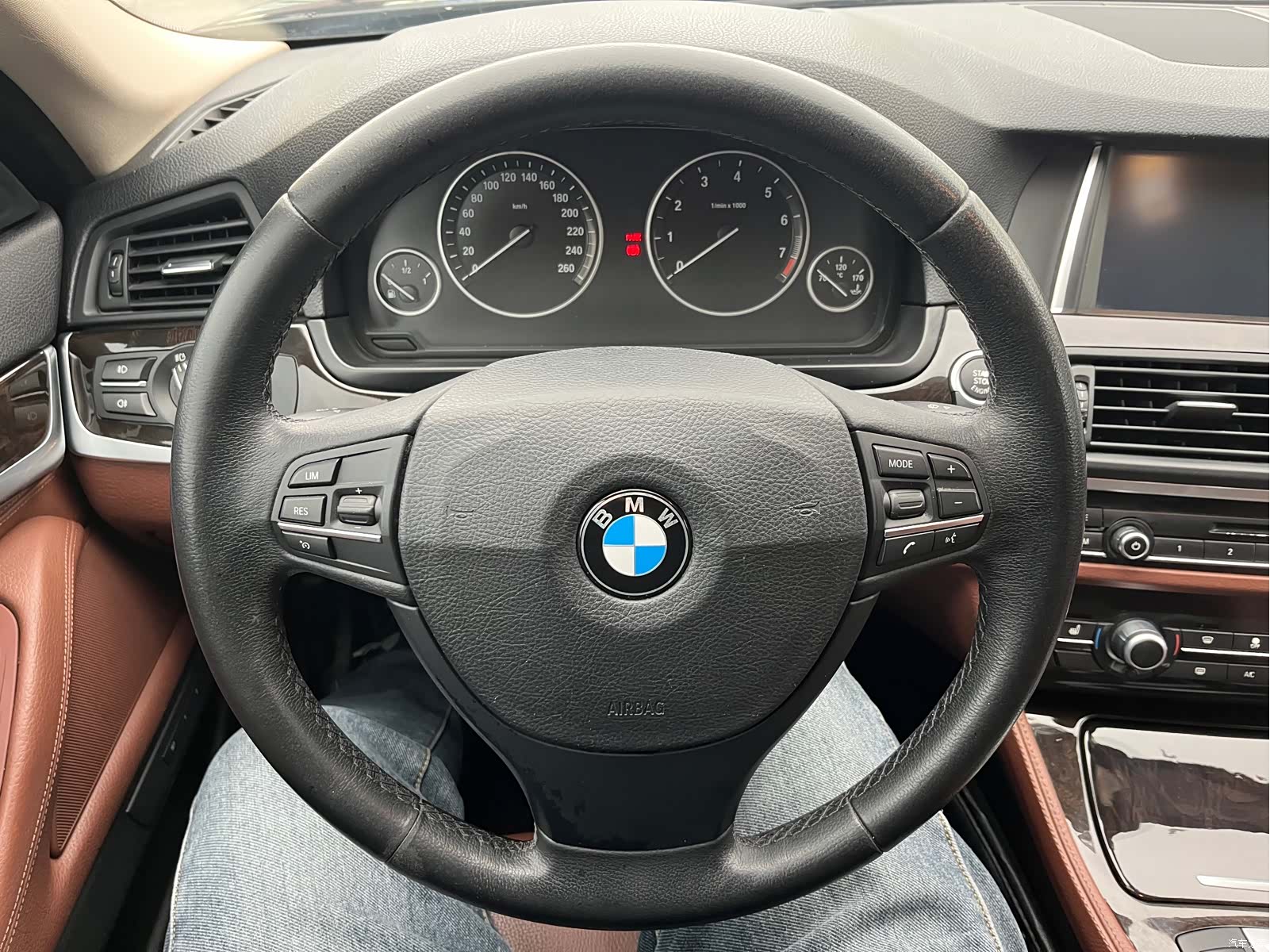 BMW 5 Series, 2014 17