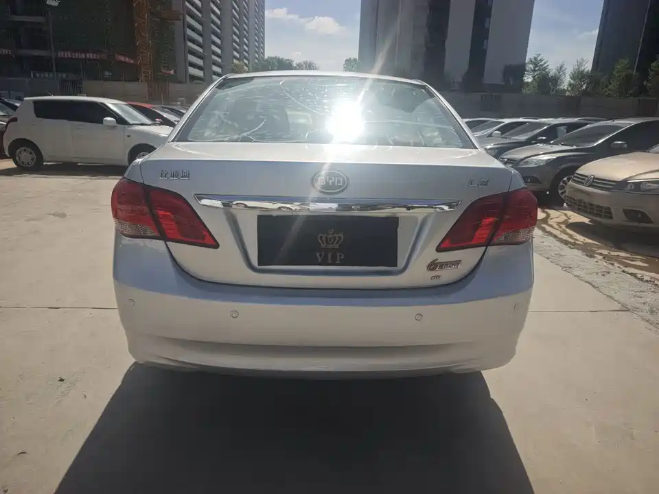 BYD L3