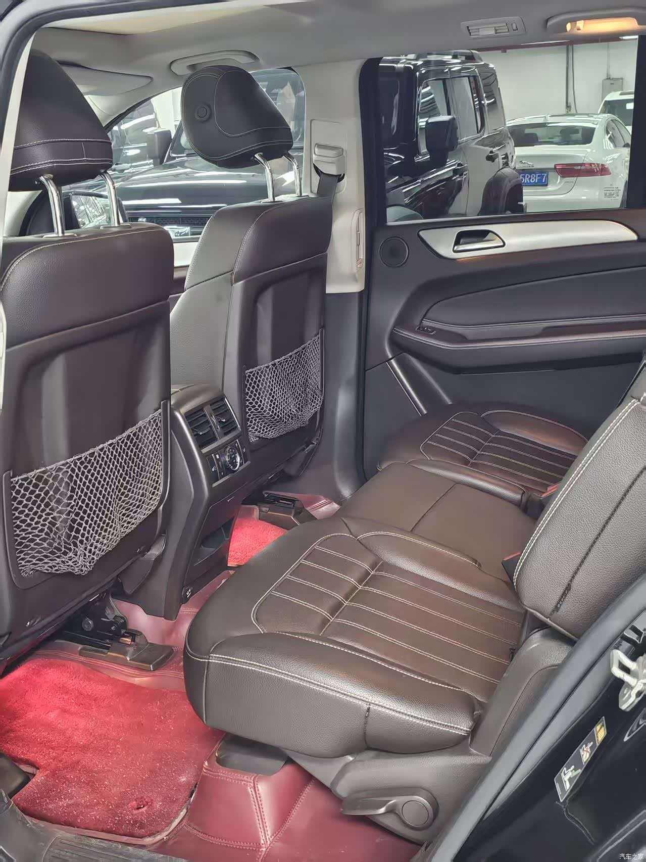 Mercedes-Benz GLS, 2016 13