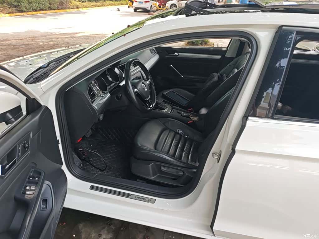 Volkswagen Lamando, 2017 15