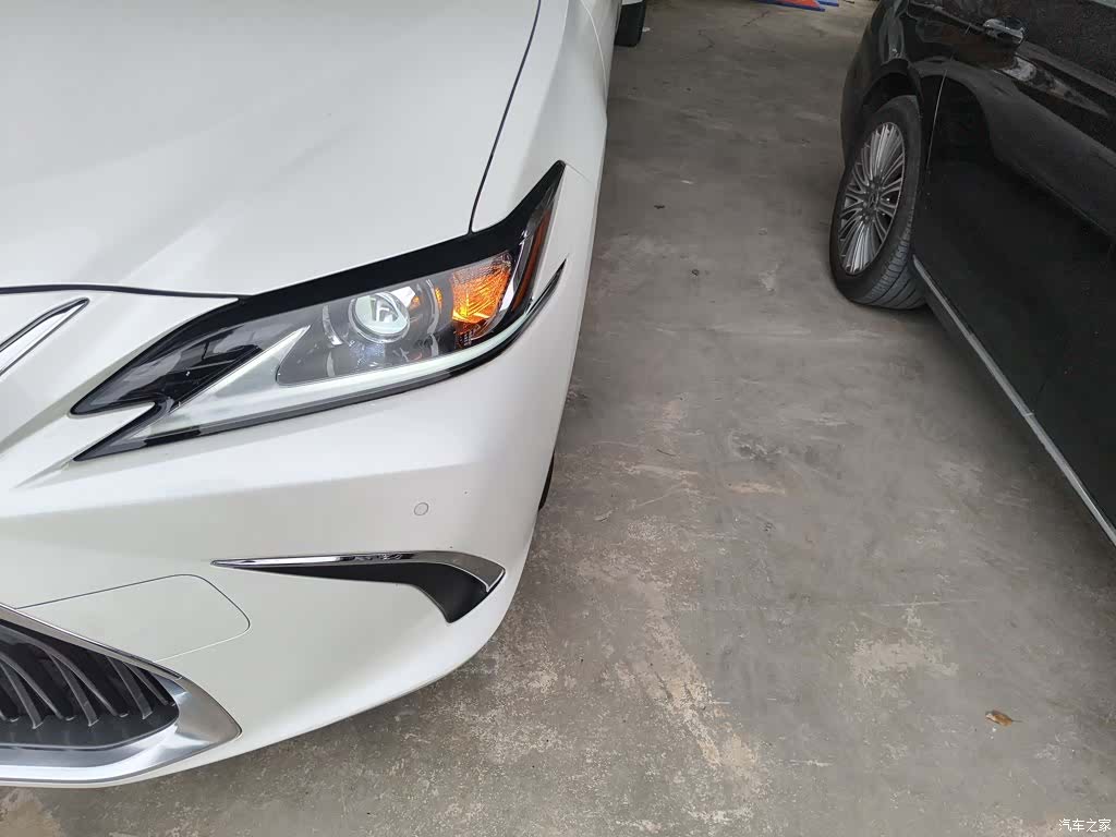 Lexus ES, 2020 15