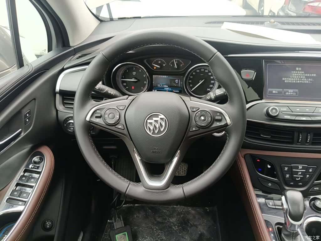 Buick Envision Plus, 2018 11