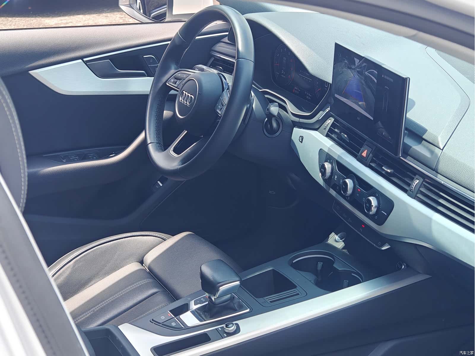 Audi A4L, 2024 16