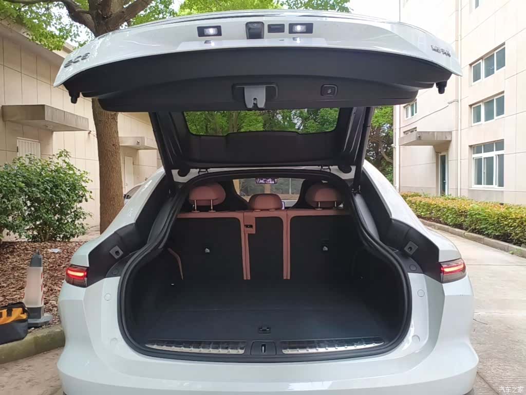 NIO EC6, 2025 19