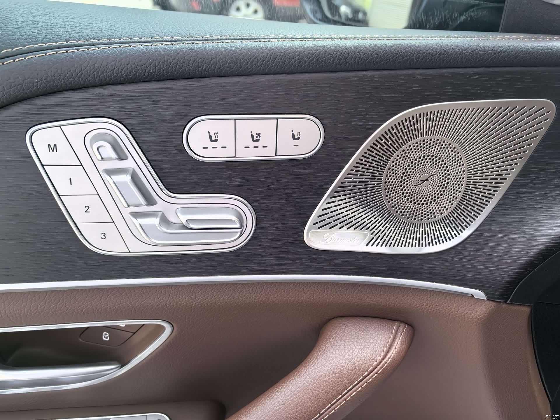 Mercedes-Benz GLE, 2023 12