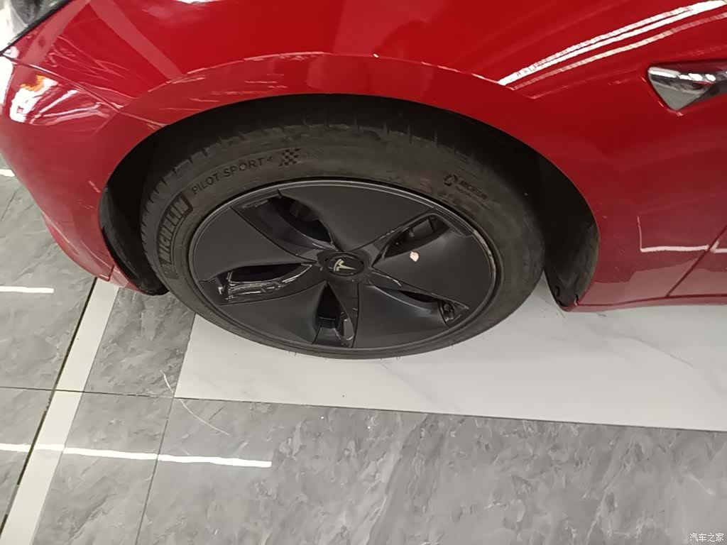 Tesla Model 3, 2020 23