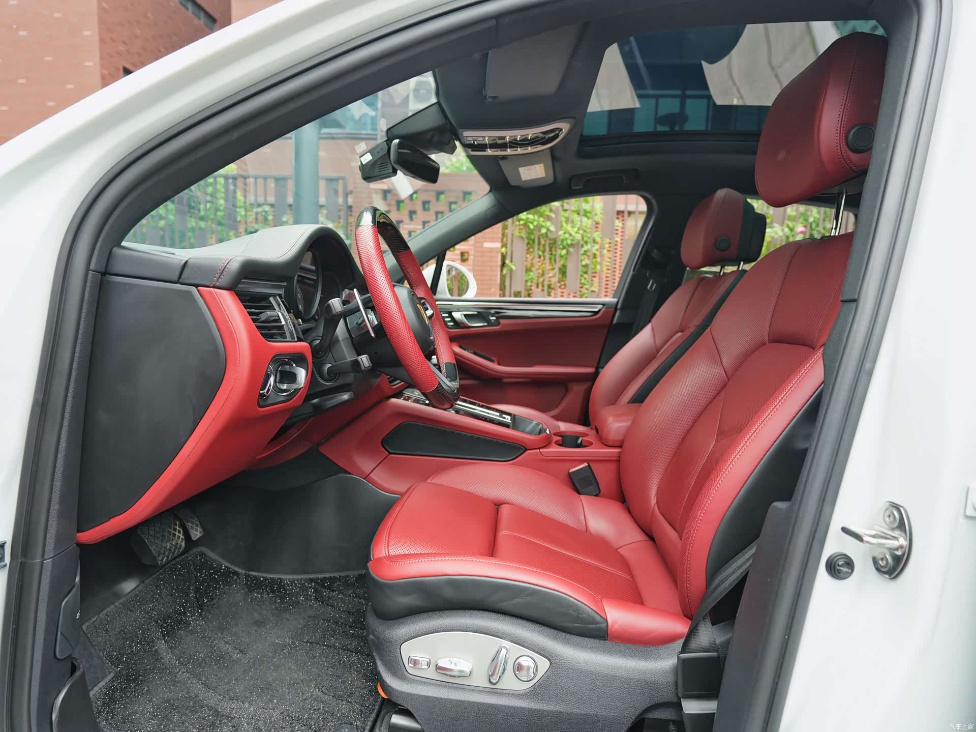 Porsche Macan, 2022 8