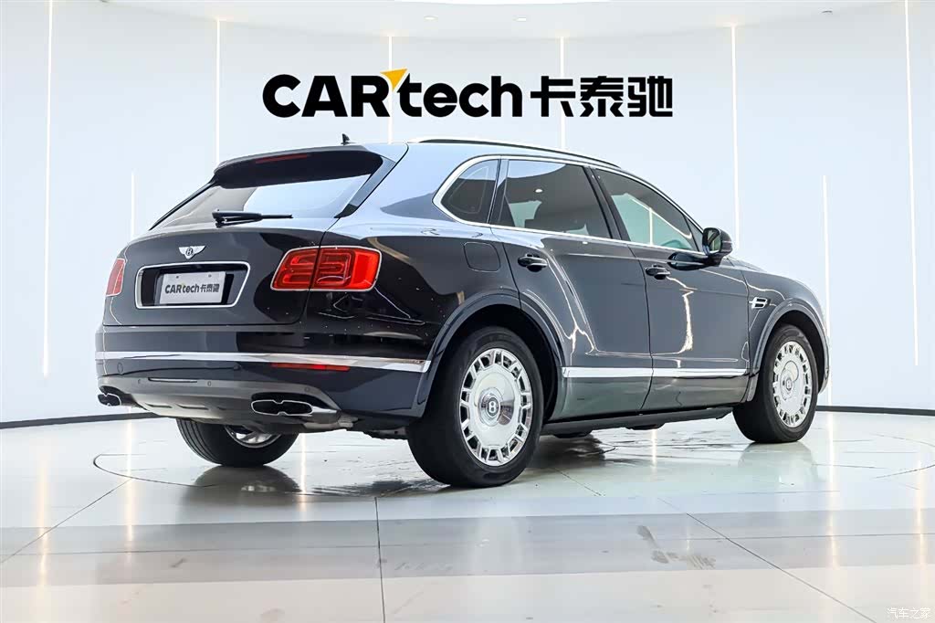 Bentley Bentayga, 2018 3