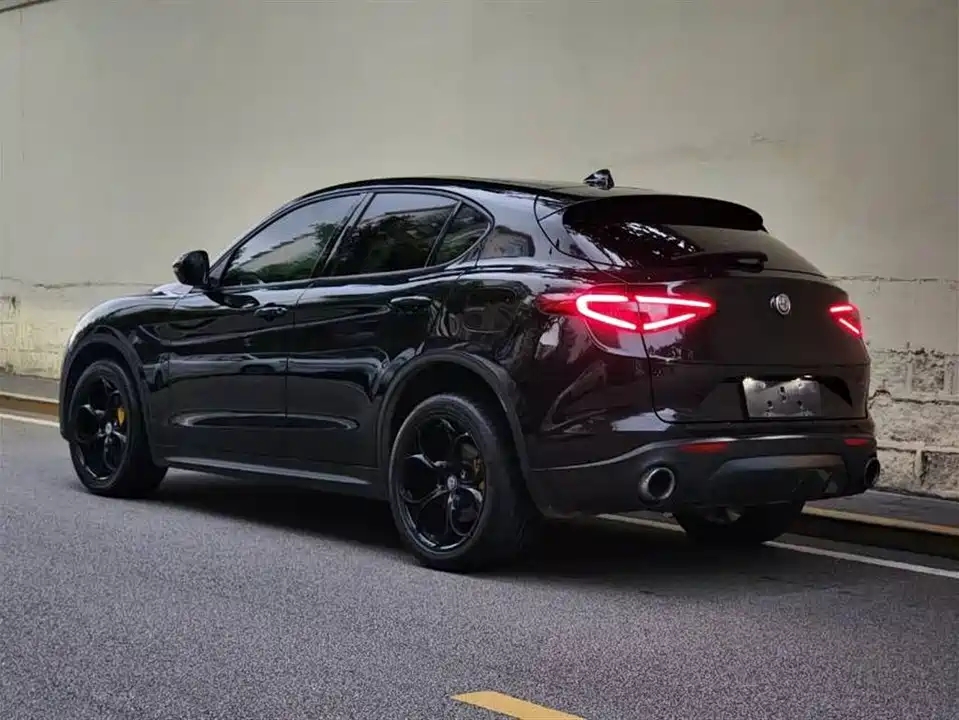 Alfa Romeo Stelvio