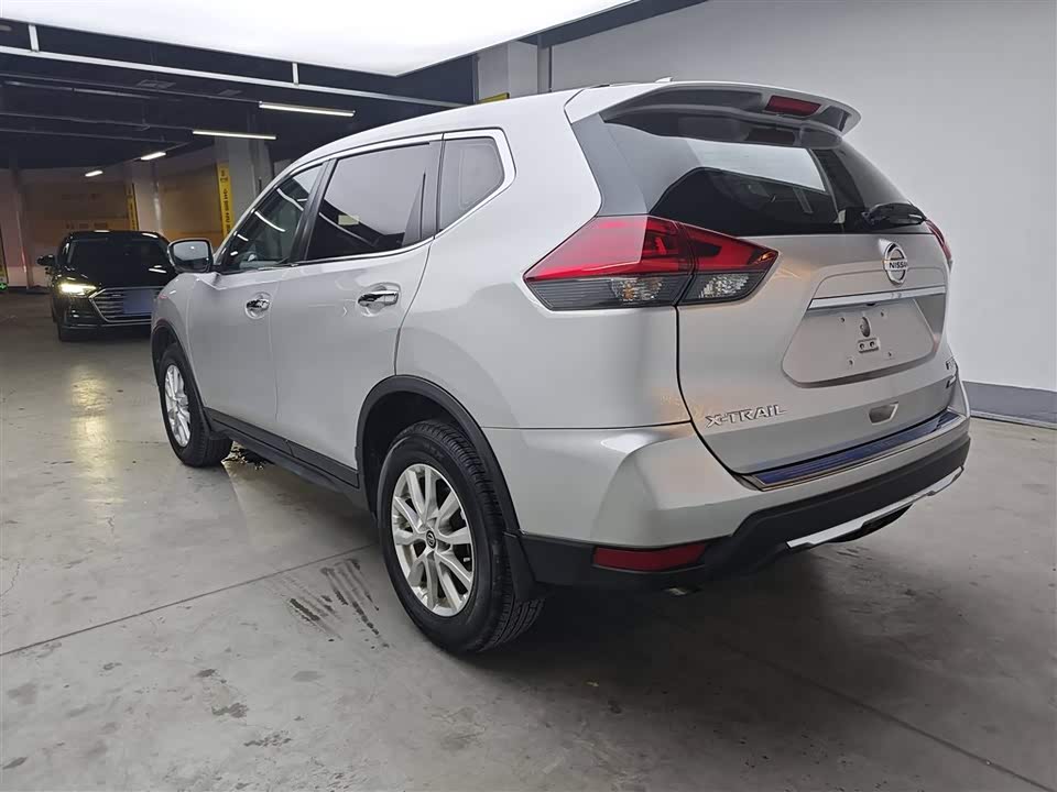 Nissan Qijun