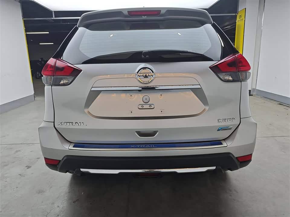 Nissan Qijun