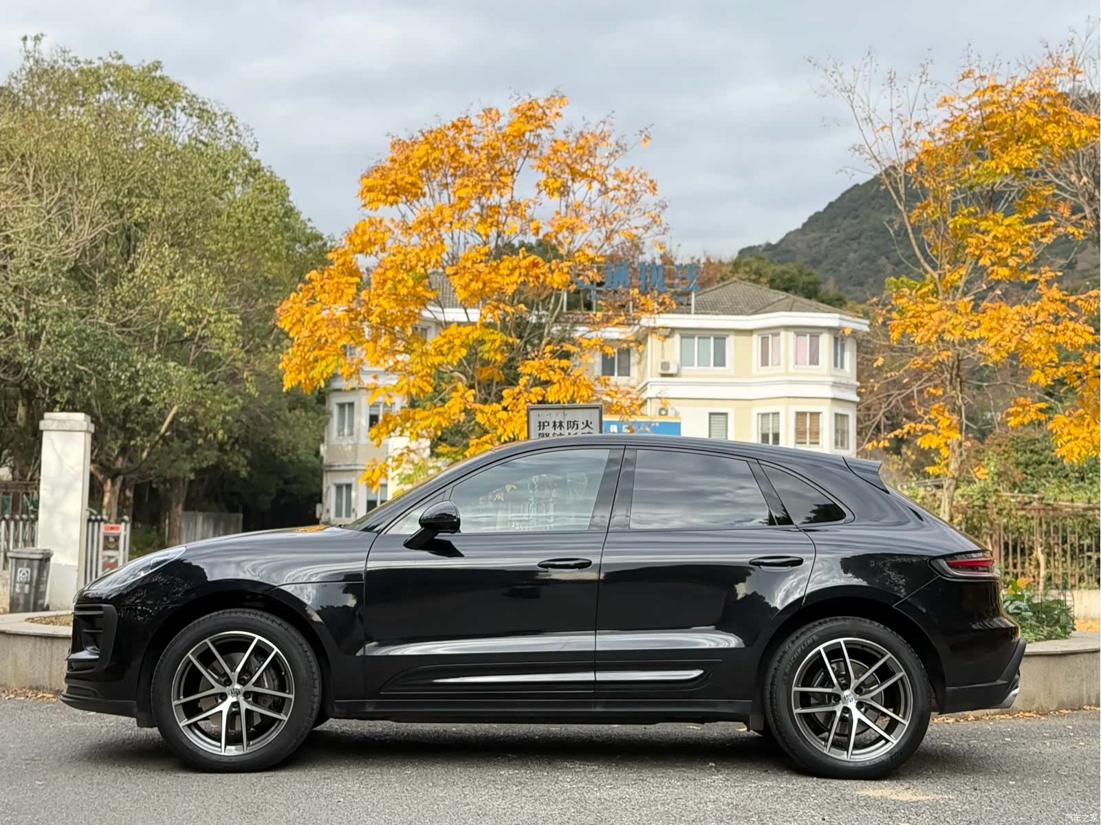 Porsche Macan, 2023 6