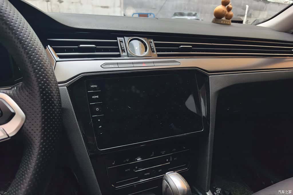 Volkswagen Magotan, 2021 13