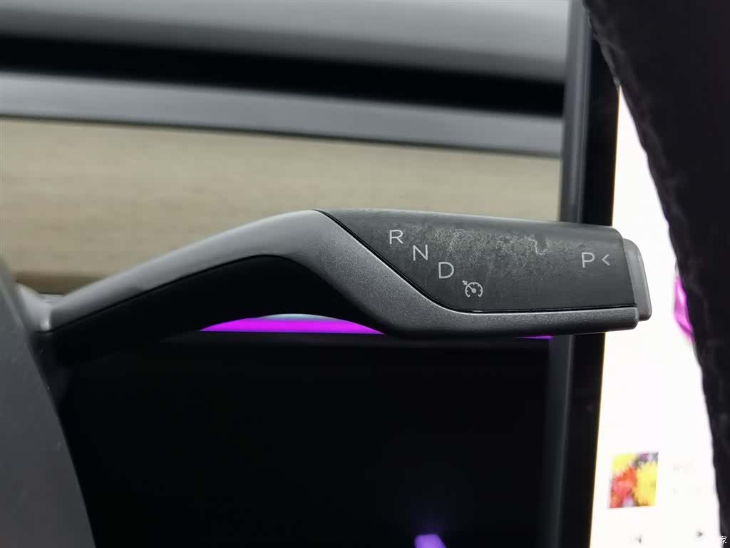 Tesla Model 3, 2020 13