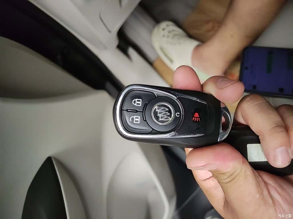 Buick GL8, 2019 9