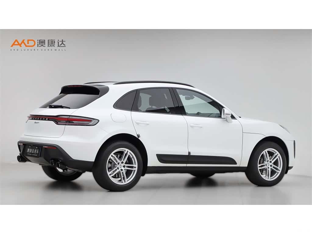Porsche Macan, 2023 3
