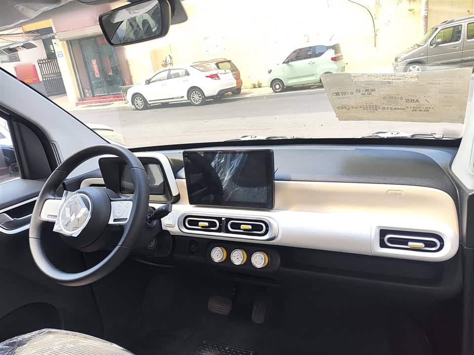 Wuling Hongguang MINIEV Wuling Hongguang MINIEV