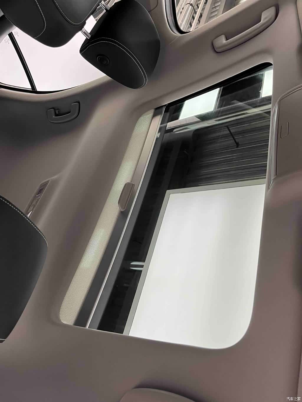 Skoda Superb, 2024 9