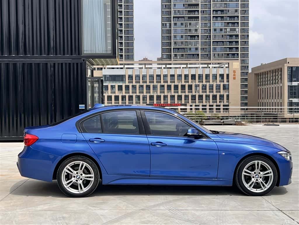 BMW 3 Series, 2016 23