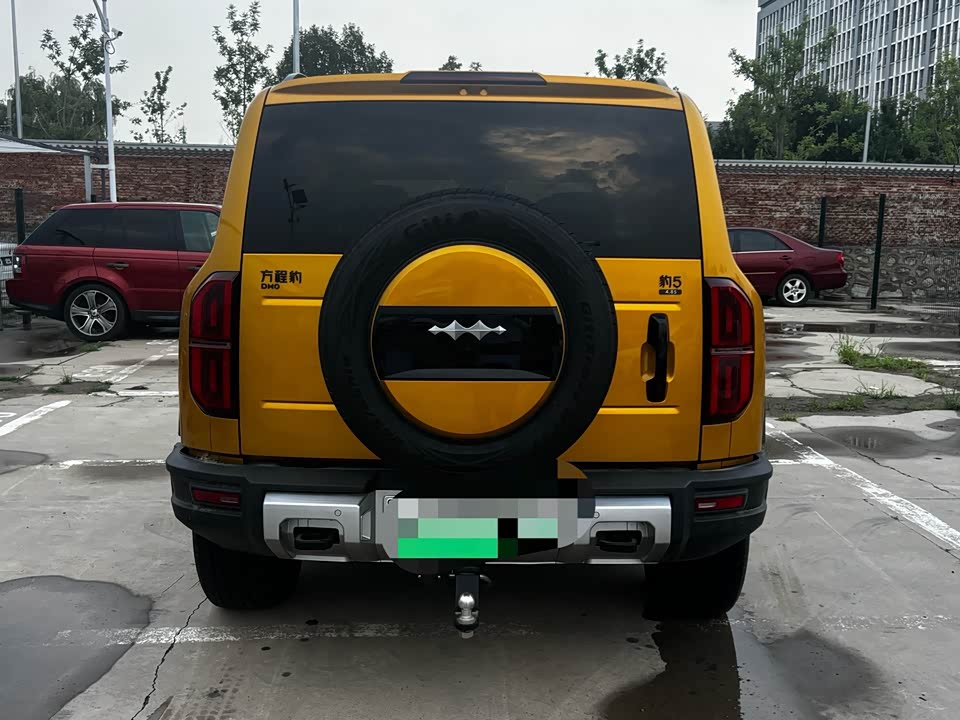 BYD Leopard 5 BYD Leopard 5