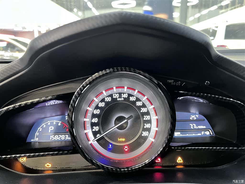 Mazda Mazda3, 2016 7