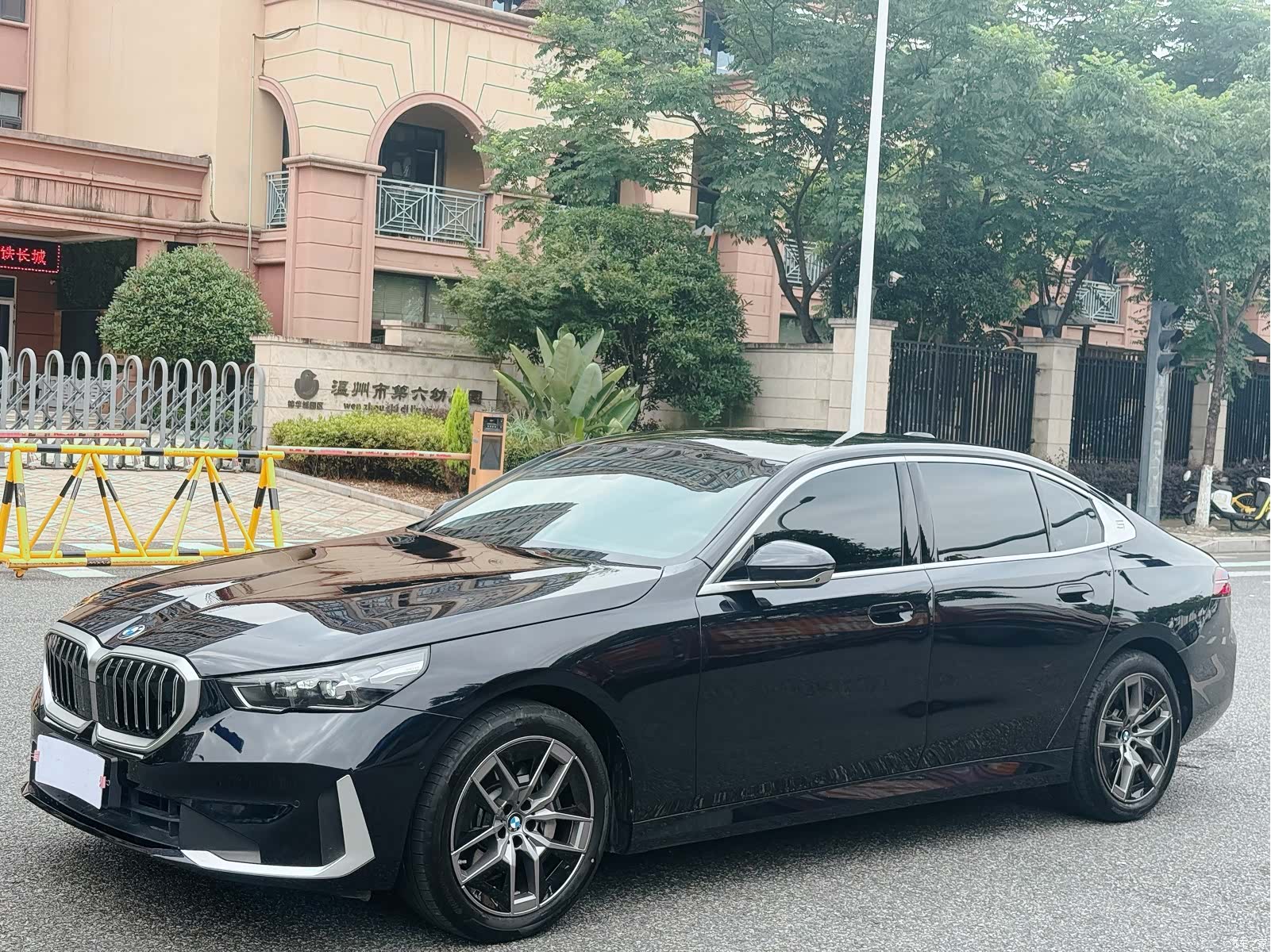 BMW 5 Series, 2024 3