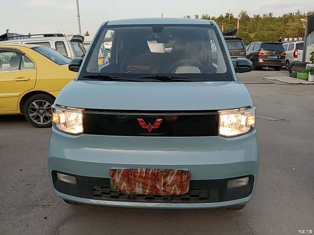 Wuling MINIEV, 2021 3