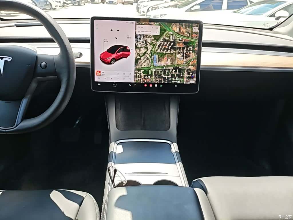 Tesla Model Y, 2021 13