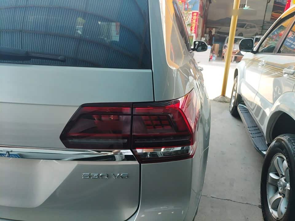 Volkswagen Tourang Volkswagen Tourang