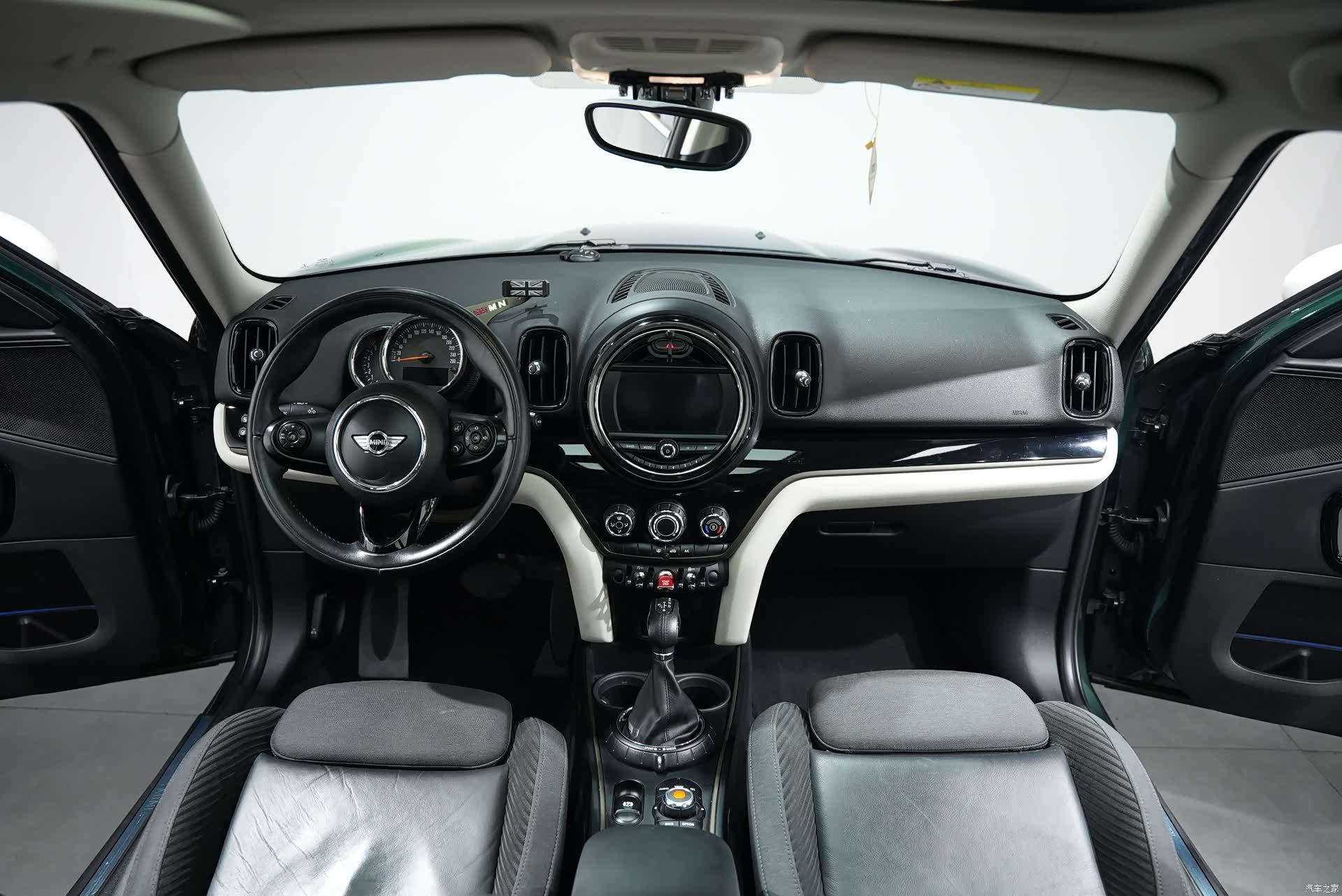 Mini Countryman, 2017 17