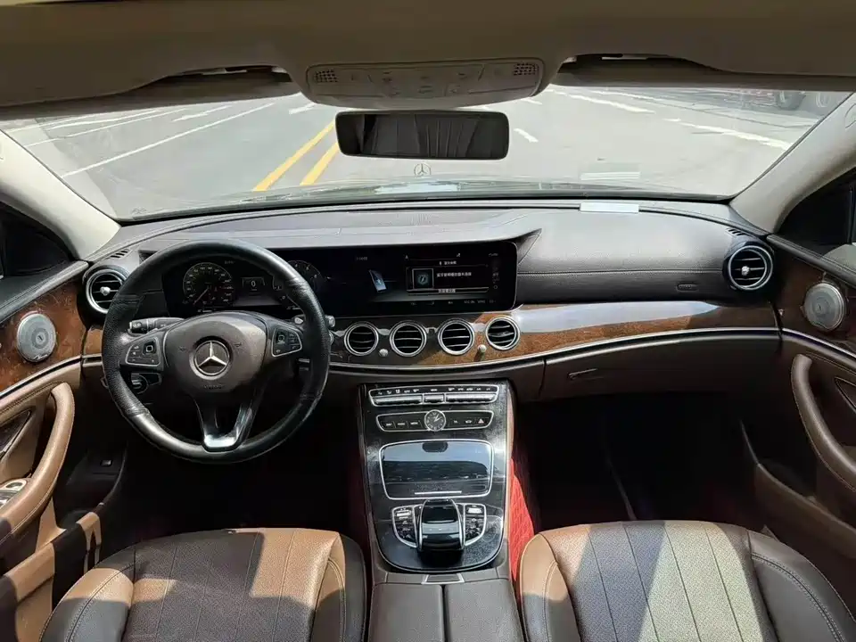 Mercedes-Benz E-class Mercedes-Benz E-class
