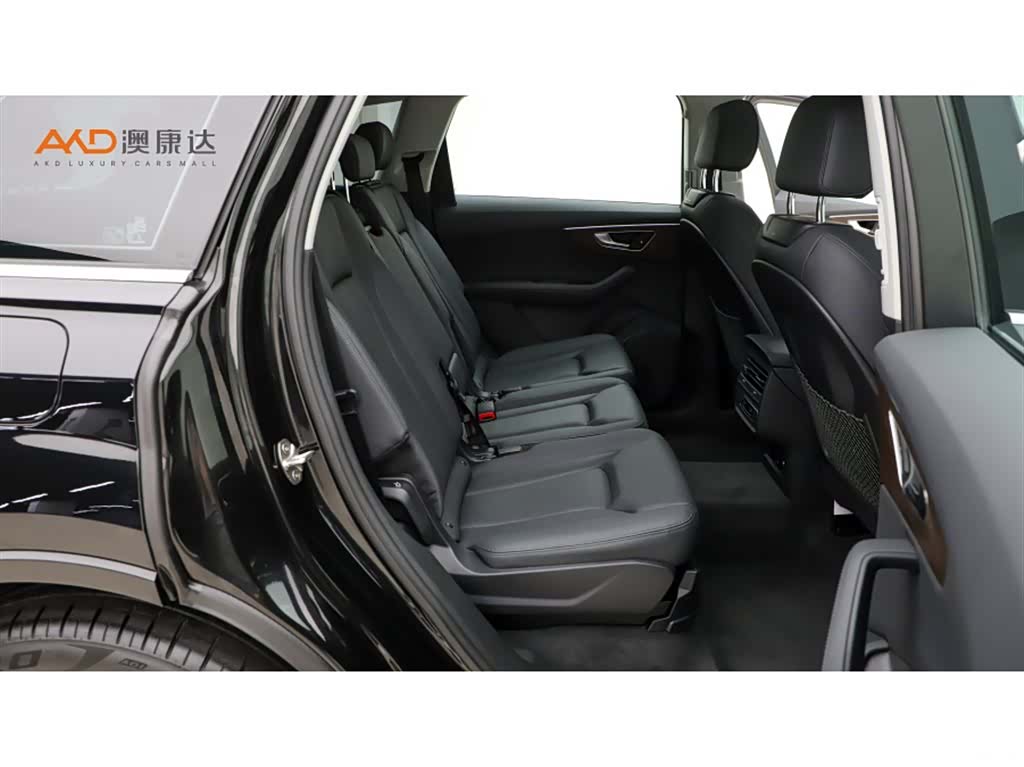 Audi Q7, 2024 8