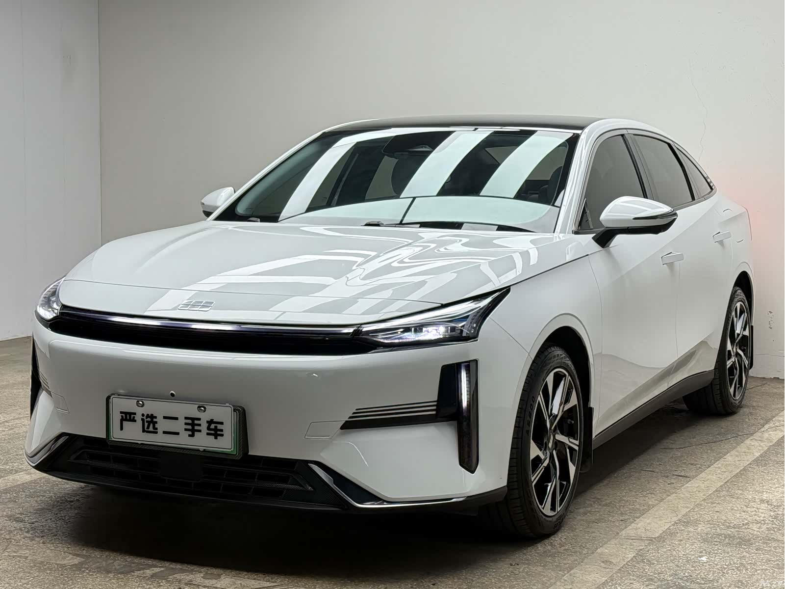 Geely Galaxy L6, 2024 18