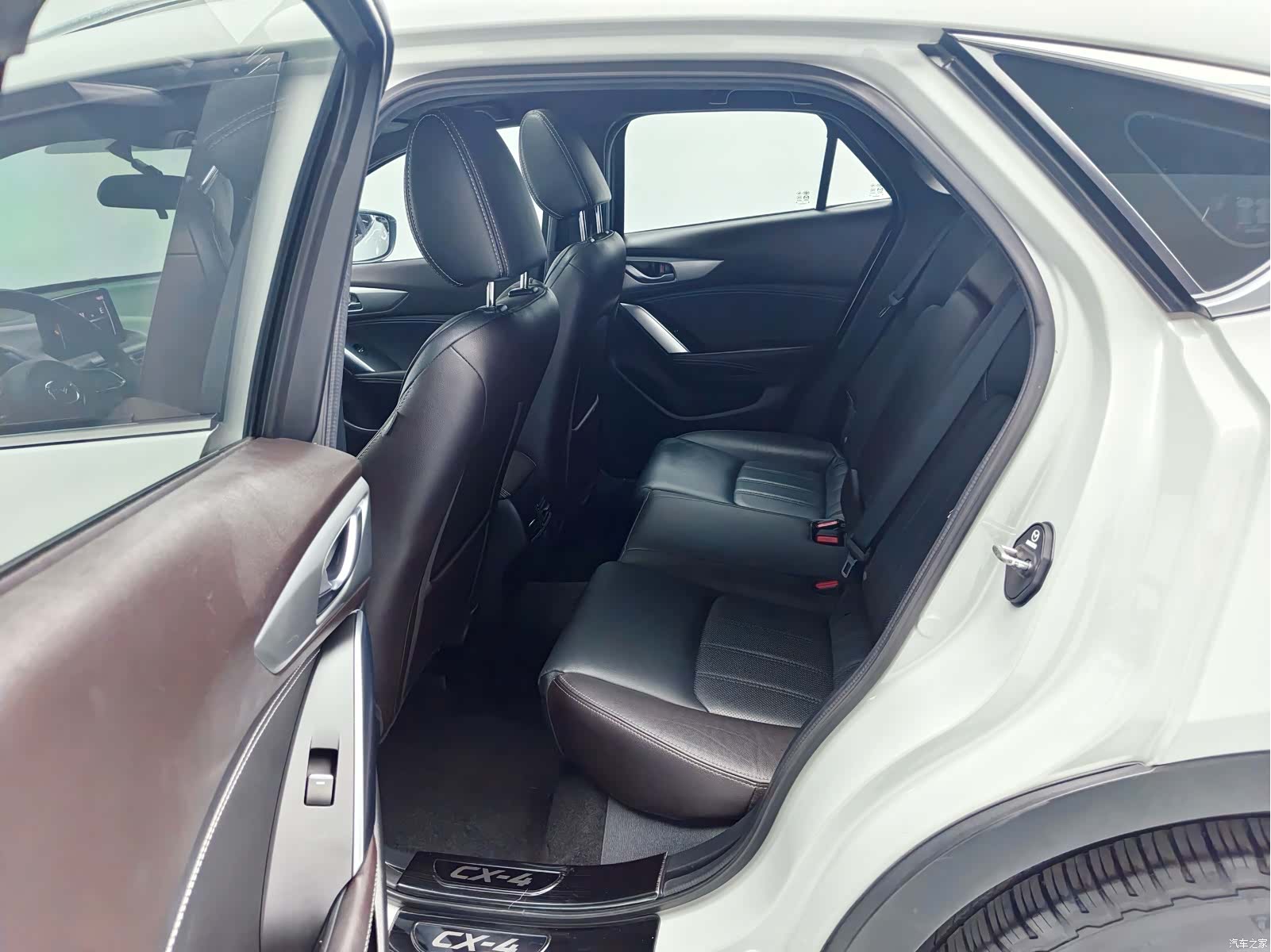 Mazda CX-4, 2019 16