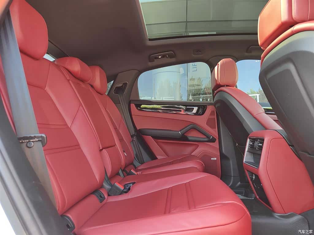 Porsche Cayenne, 2020 24