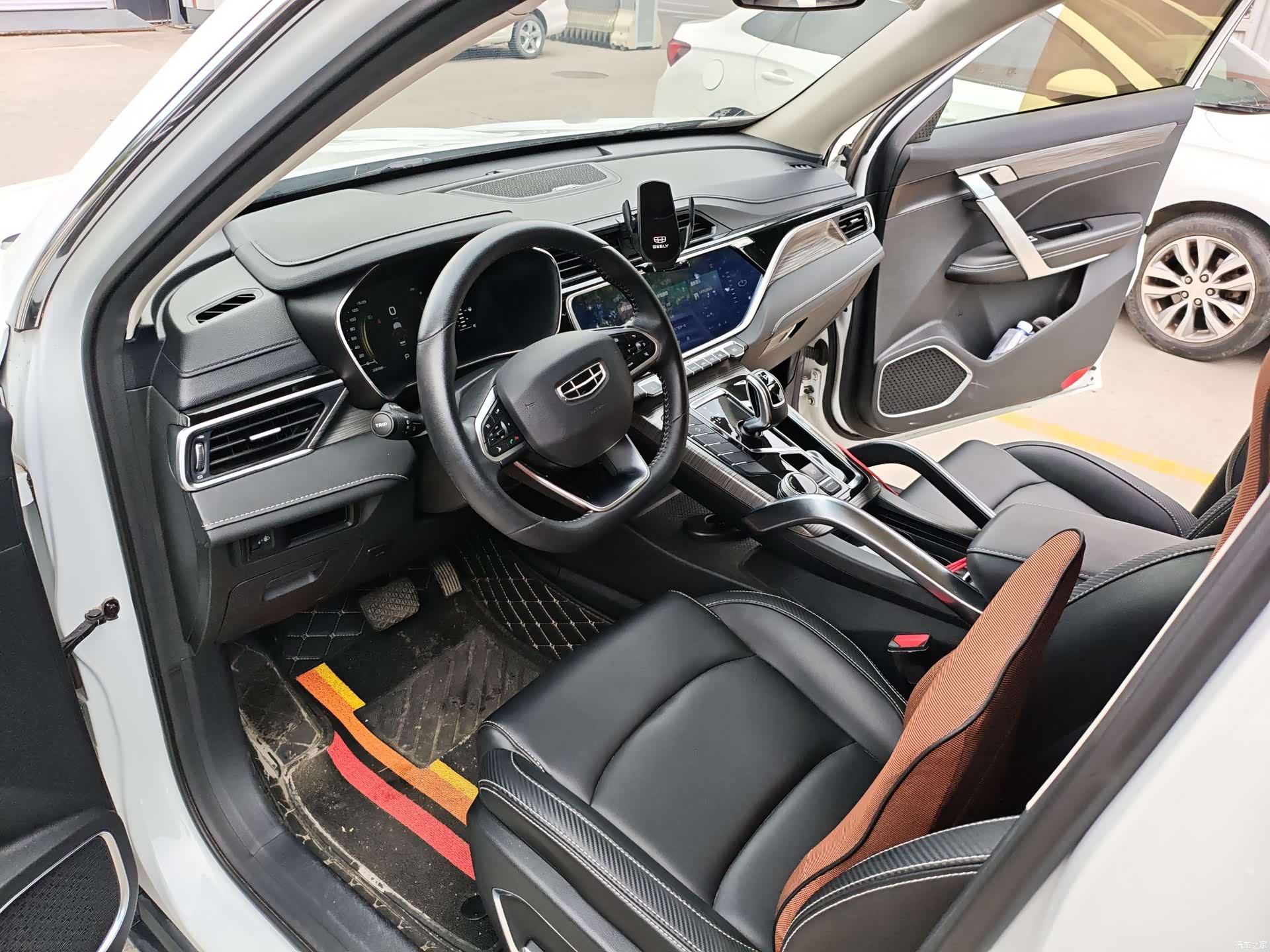 Geely Boyue, 2021 7