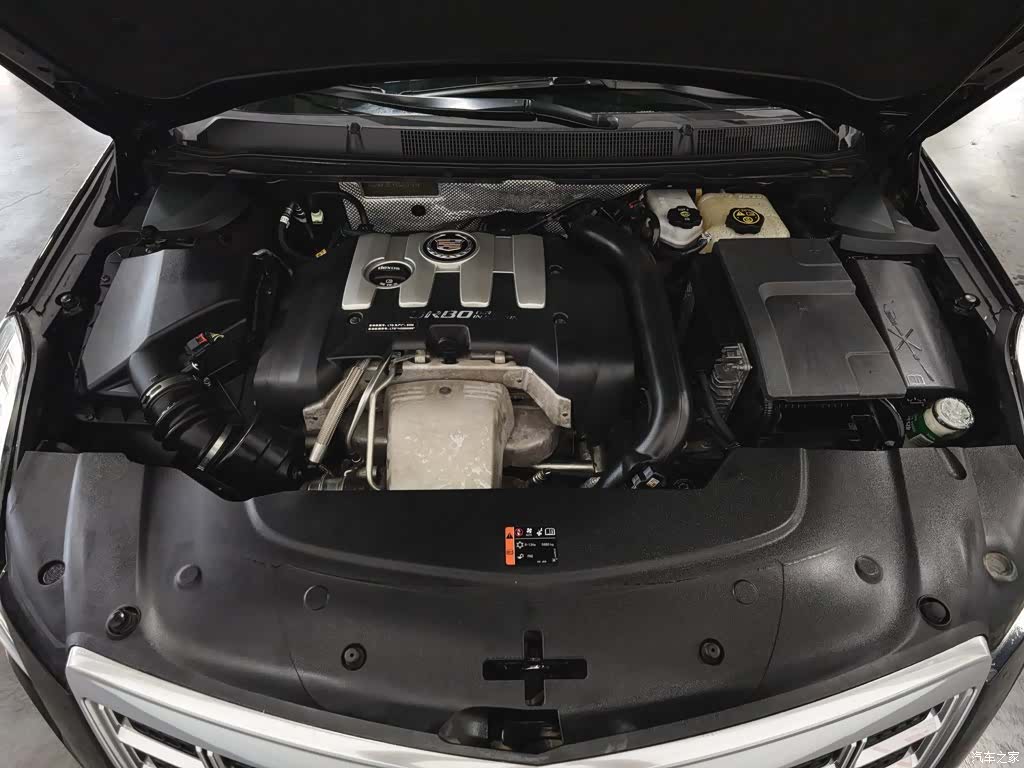 Cadillac XTS, 2015 6