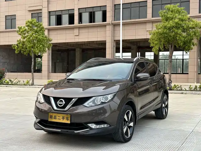 Nissan Qashqai 2019 — купить из Китая под заказ