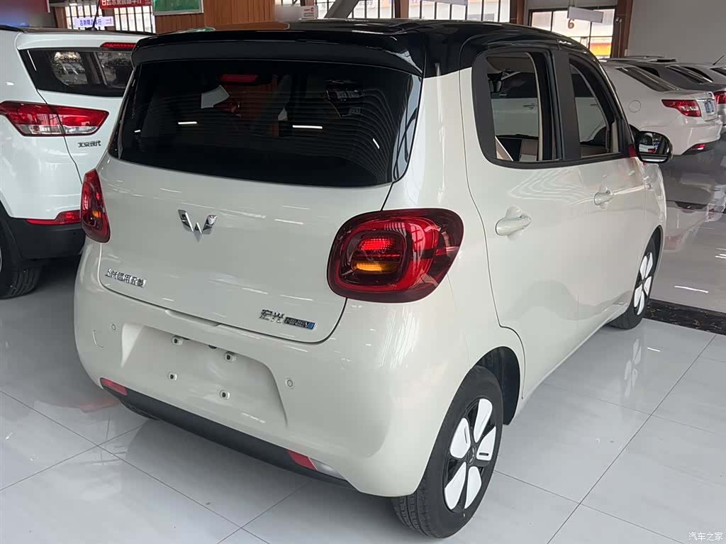 Wuling MINIEV, 2025 6