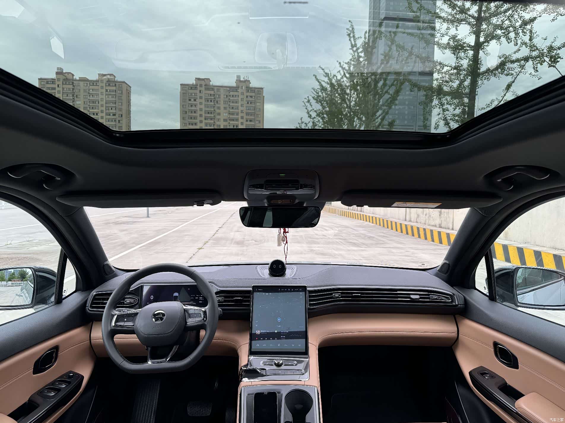 NIO ES6, 2022 11