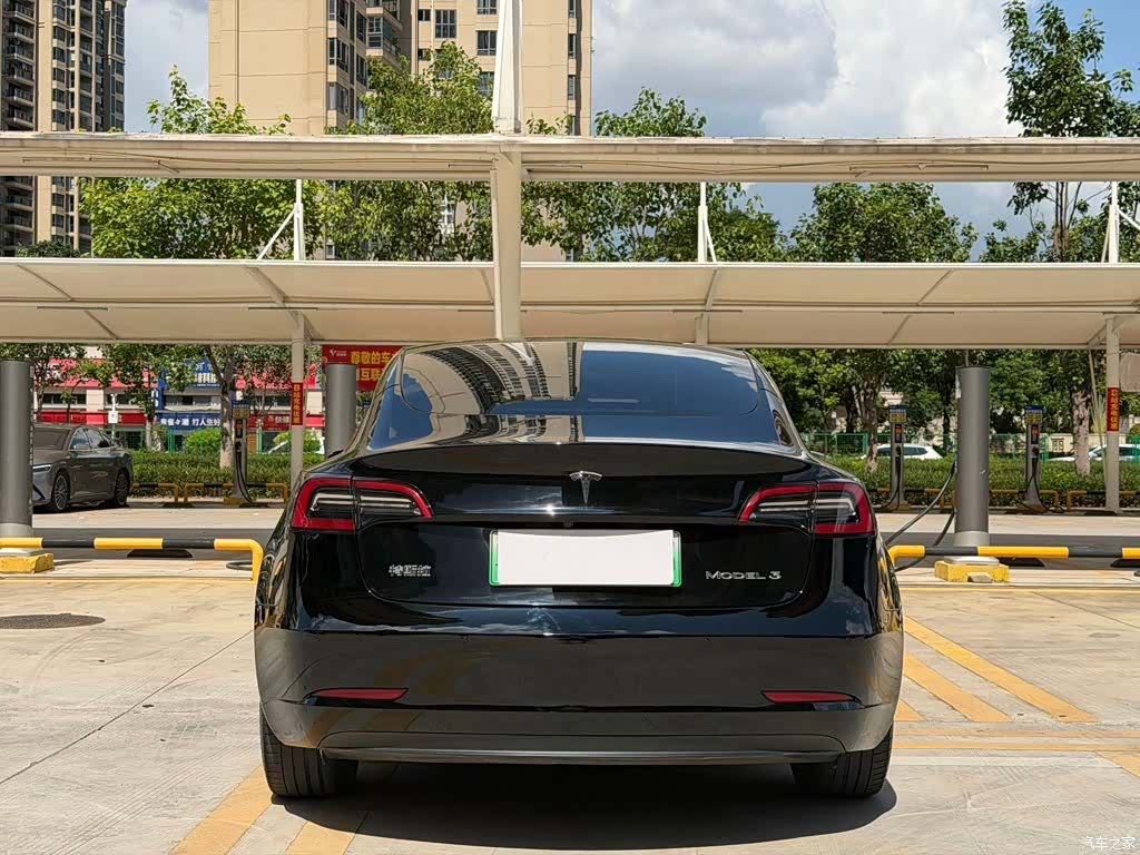 Tesla Model 3, 2022 8