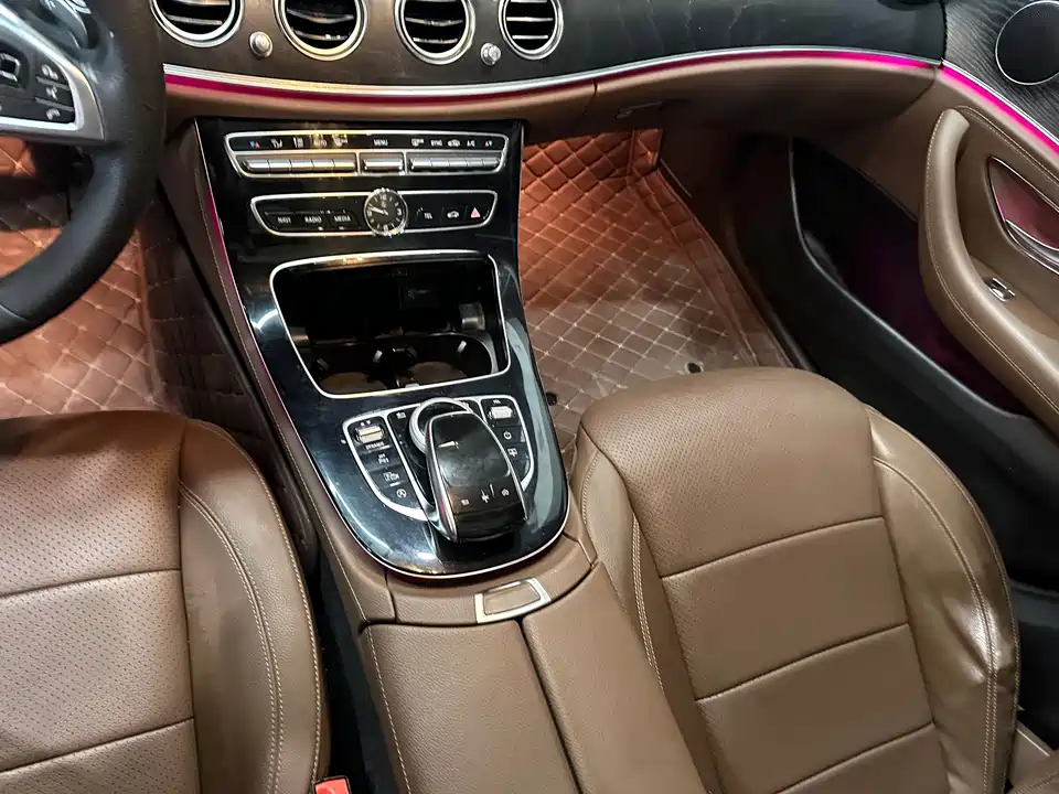 Mercedes-Benz E-class Mercedes-Benz E-class