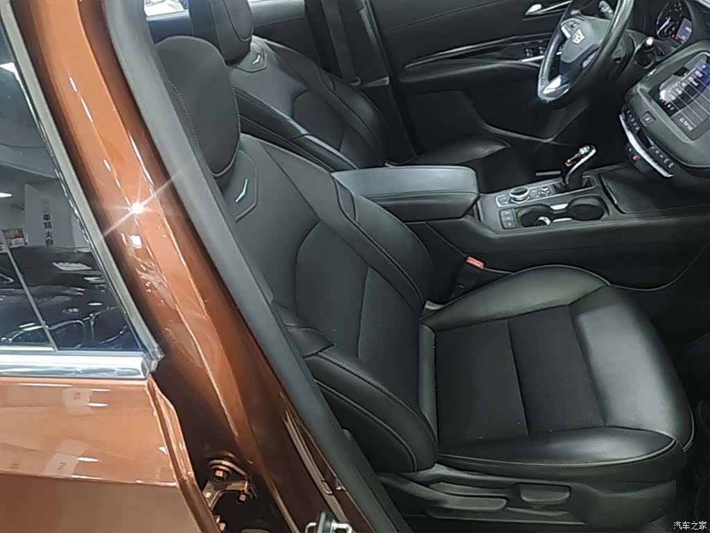 Cadillac XT4, 2020 25
